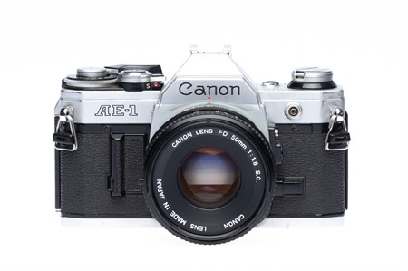 Beg Canon AE-1 + Canon FD 50/1,8 S.C.