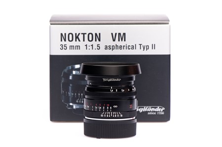 Beg Voigtländer 35/1,5 ASPH Nokton VM Typ II + LH-4N Motljusskydd
