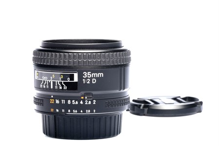 Beg Nikon AF 35/2 D