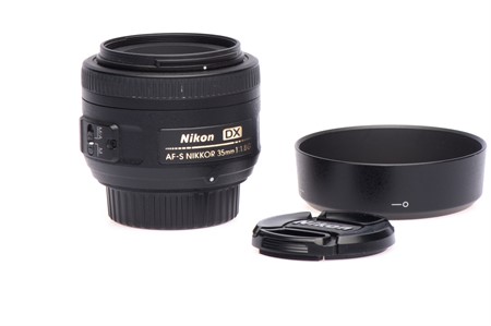Beg Nikon AF-S 35/1,8G DX