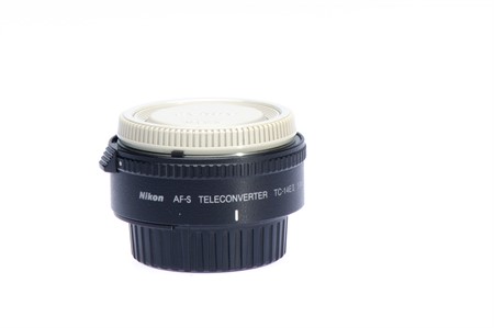 Beg Nikon AF-S TC-14EII