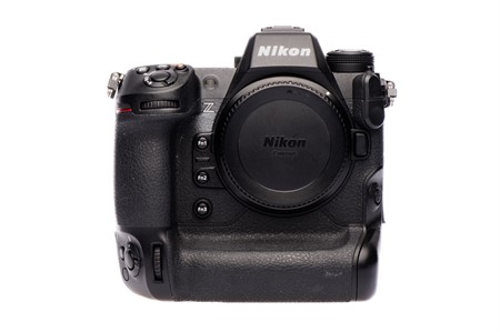 Beg Nikon Z9 Kamerahus