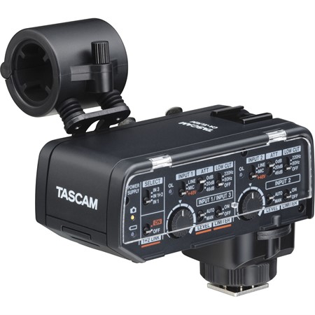 Tascam CA-XLR2D-F XLR Mikrofofonadapter Fujifilm