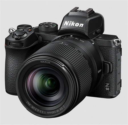 Nikon Z50 II + DX 18-140/3.5-6.3 VR
